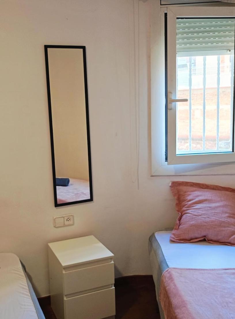 Diagonal R3 Bed & Breakfast Barcelona Exterior foto